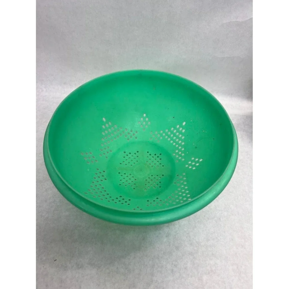 Tupperware vintage jadeite